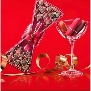 BRAND NIP MAC Celebrate In Colour Powder Kiss Lip Vault x12 Destined For Stardom